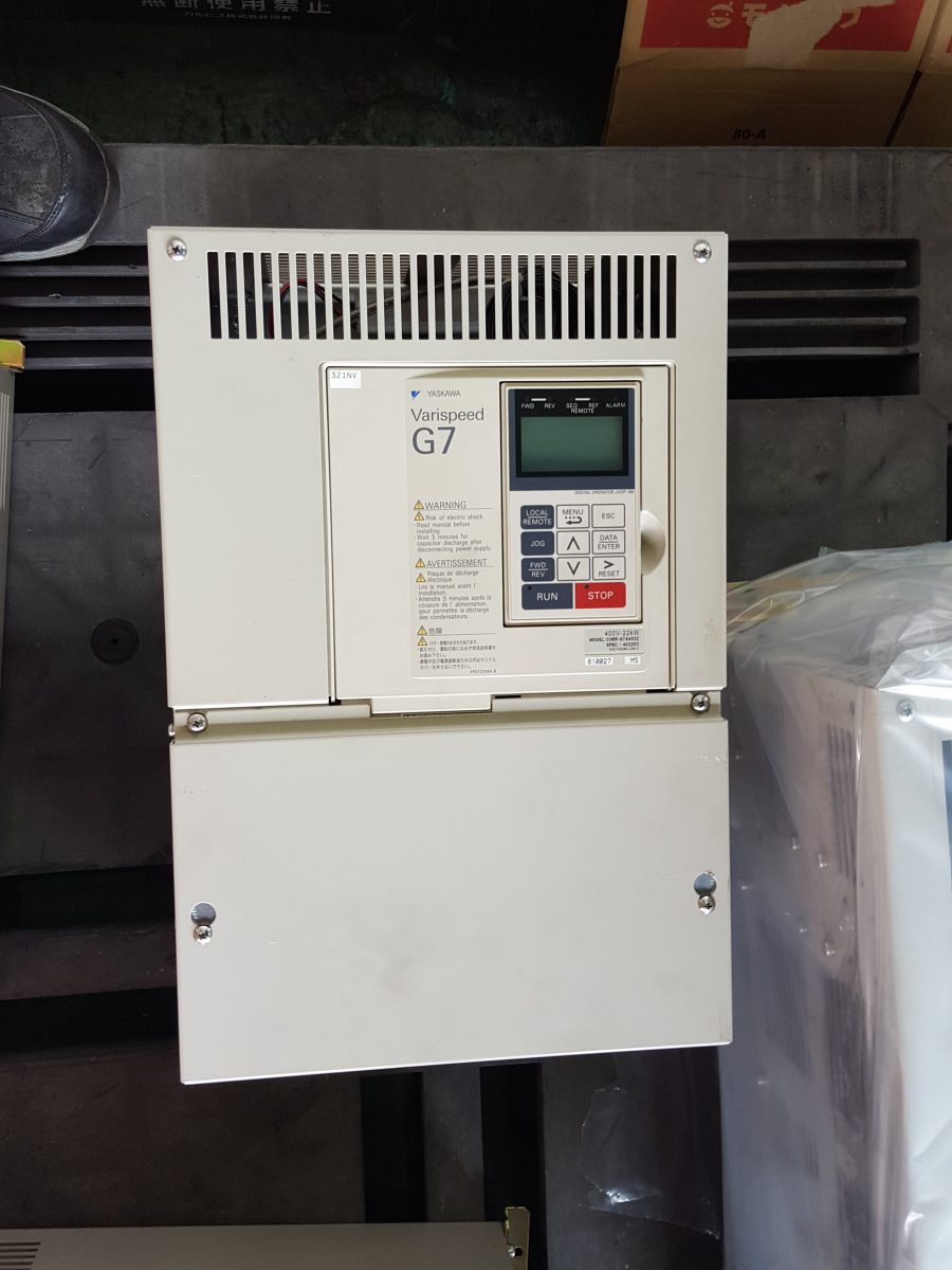 Yaskawa / Varispeed G7 Inverter CIMR-G7A4022  400V 22kW 画像0