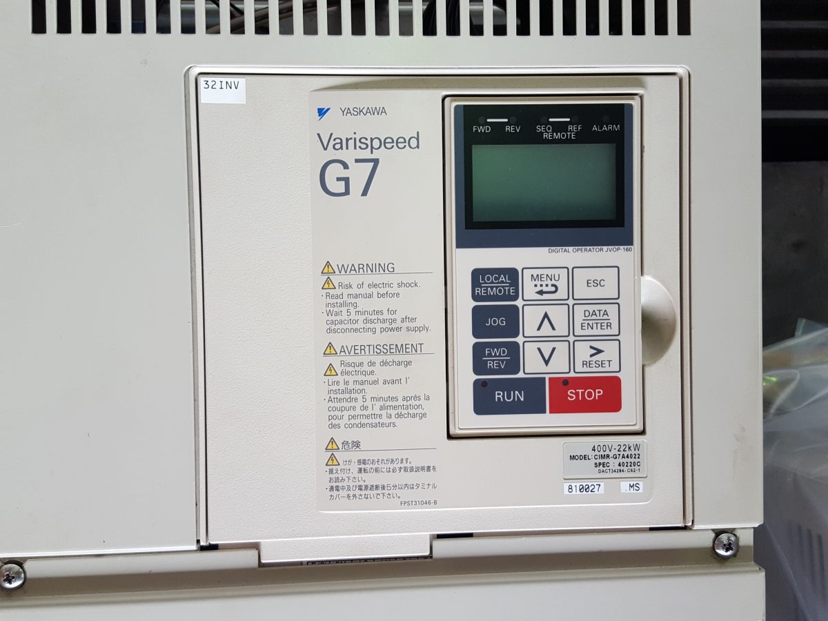 Yaskawa / Varispeed G7 Inverter CIMR-G7A4022  400V 22kW 画像1