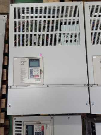 Yaskawa / Varispeed G7 Inverter CIMR-G7A4055 400V 55kW リスト0