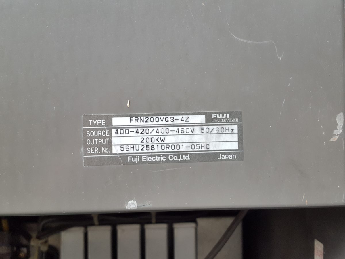 Fuji electric / FRENIC5000 VG3 Inverter FRN200VG3-4Z 画像1