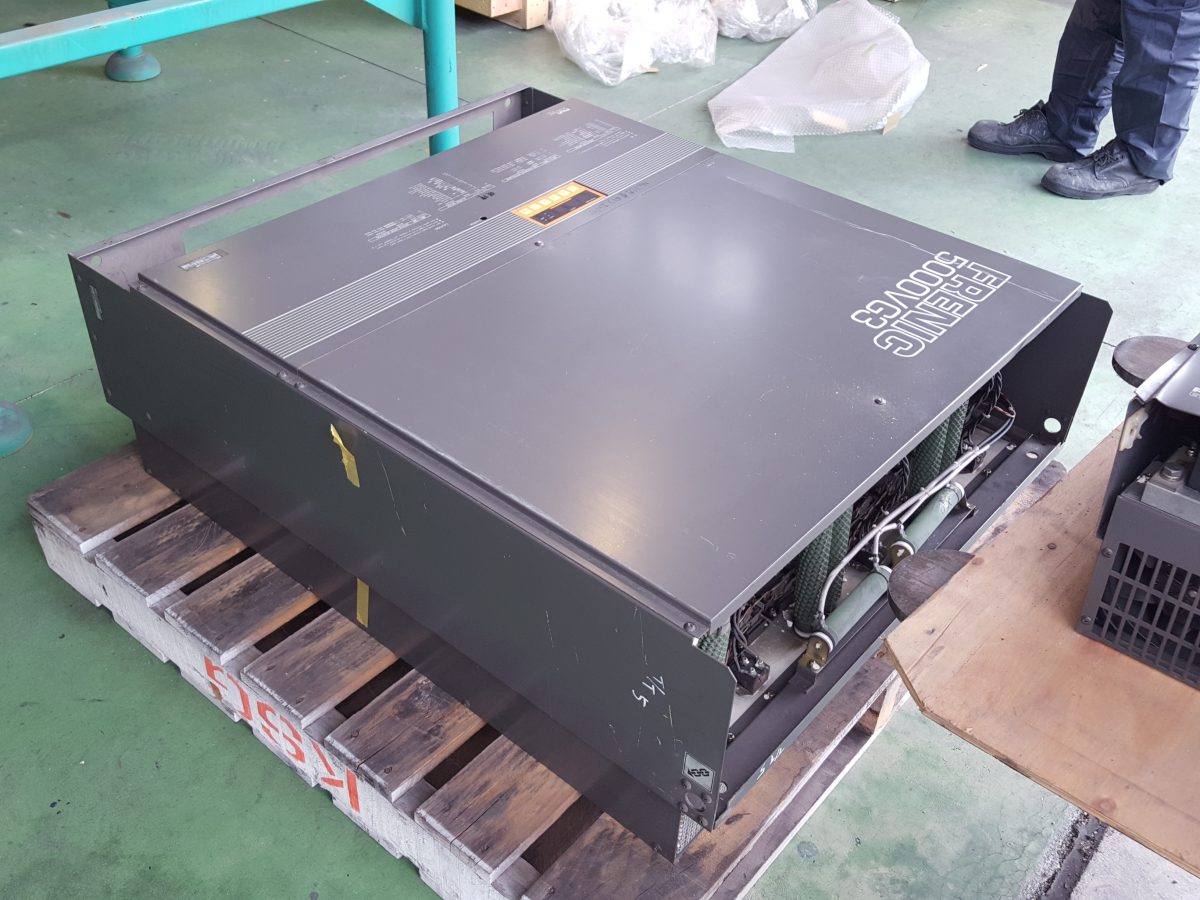 Fuji electric / FRENIC5000 VG3 Inverter FRN200VG3-4Z 画像2