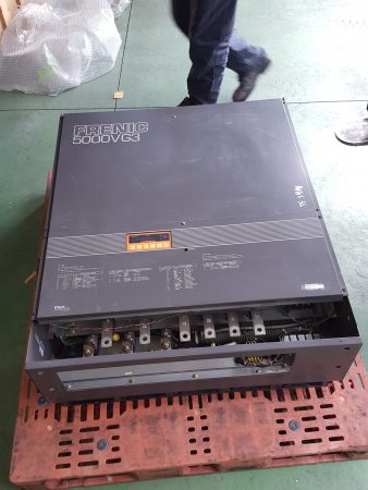 Fuji electric / FRENIC5000 VG3 Inverter FRN200VG3-4Z リスト0