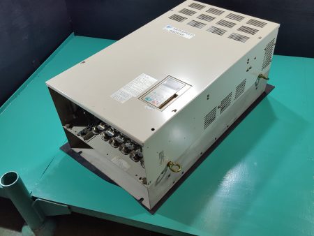 Yaskawa / Varispeed 686SS5 Inverter CIMR-SSA4055 400V 55kW リスト1