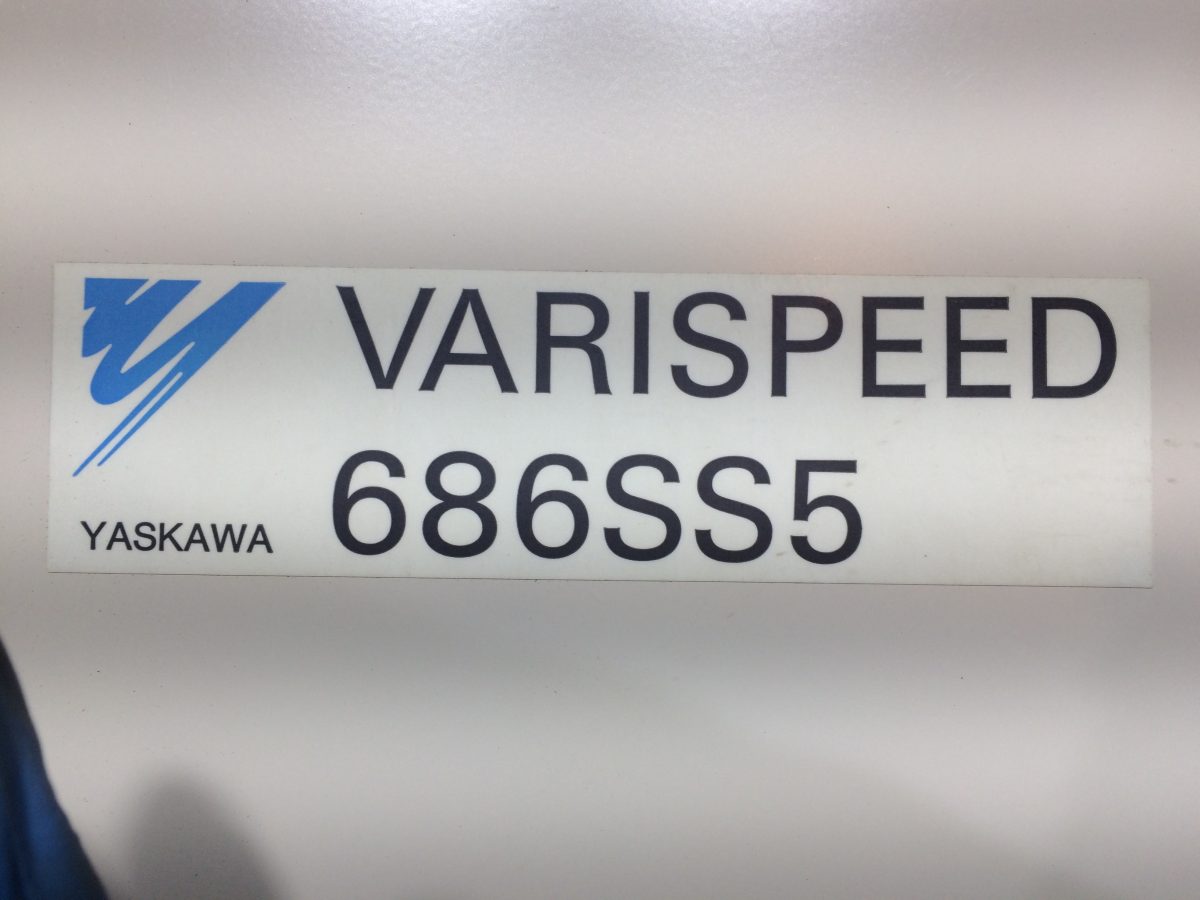 Yaskawa / Varispeed 686SS5 Inverter CIMR-SSA4055 400V 55kW 画像3