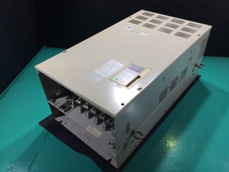 Yaskawa / Varispeed 686SS5 Inverter CIMR-SSA4055 400V 55kW リスト1