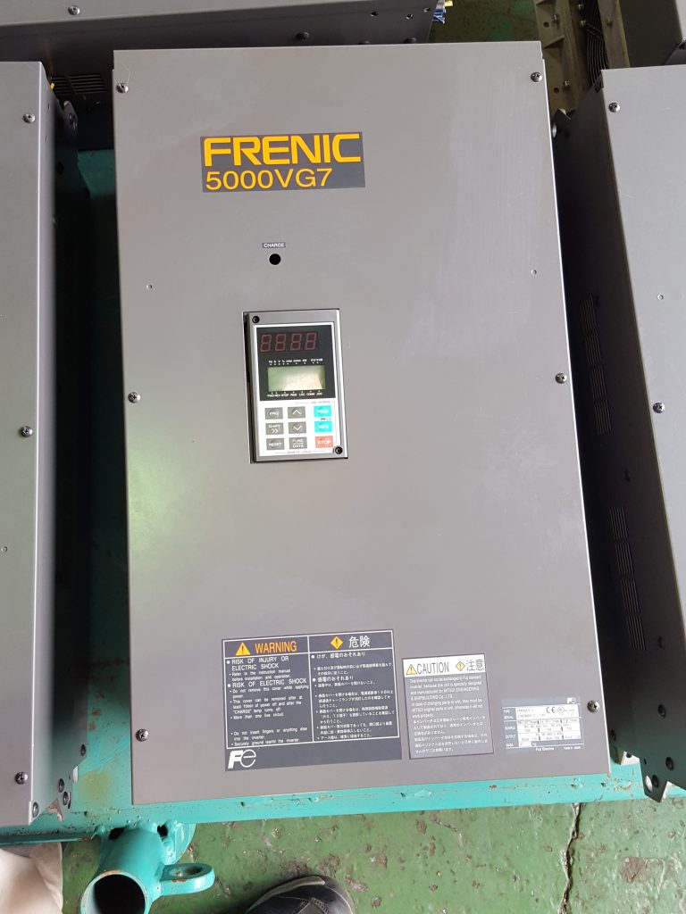 Fuji electric / FRENIC5000 VG7 Inverter FRN55VG7S-4